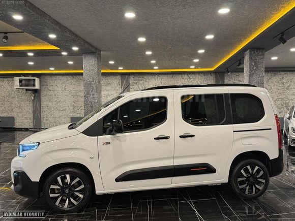 2025 MODEL CITROEN BERLİNGO 1.5 BlueHDI MAX_CAM TAVAN_BLACK_FULL