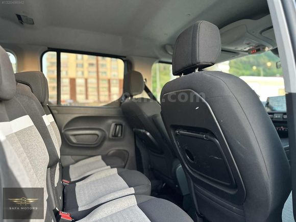 SAFA I 2025 CİTROEN BERLİNGO 1.5 BLUEHDI PLUS 130HP