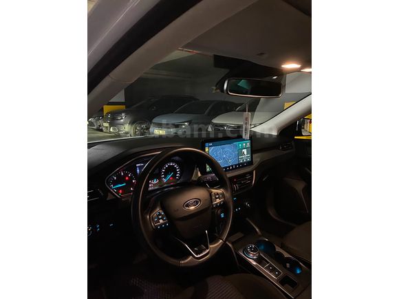 Ford Focus 1.5 EcoBlue Titanium Stil 2024 Model Garanti Devam Etmekte