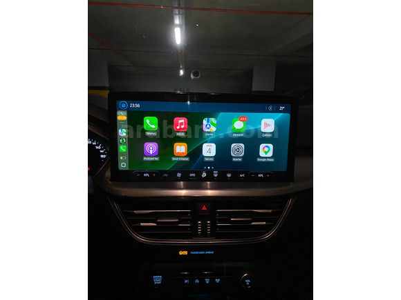 Ford Focus 1.5 EcoBlue Titanium Stil 2024 Model Garanti Devam Etmekte