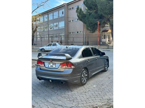 Sahibinden Honda Civic 1.6i VTEC Elegance 2011 Model
