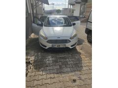 Sahibinden Ford Focus 1.5 TDCi Style 2015 Model  230.000 km Beyaz
