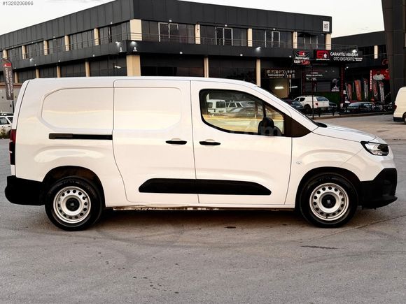 2025 MODEL % 20 KDV 4.700 KM SERVİS BAKIMLI