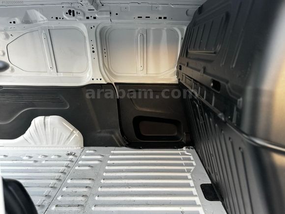 2025 MODEL % 20 KDV 4.700 KM SERVİS BAKIMLI