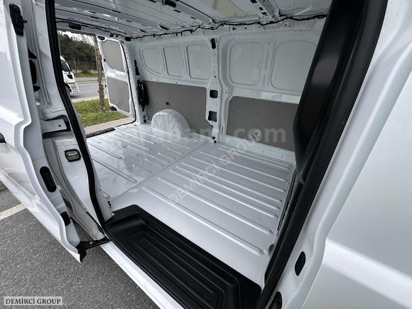 TRANSİT CUSTOM 320L DELUXE 2.0EcoBlue 9.700 KM HATASIZ %20FATURA