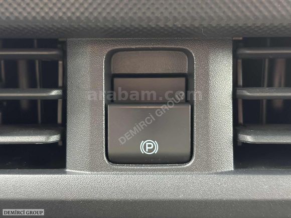 TRANSİT CUSTOM 320L DELUXE 2.0EcoBlue 9.700 KM HATASIZ %20FATURA