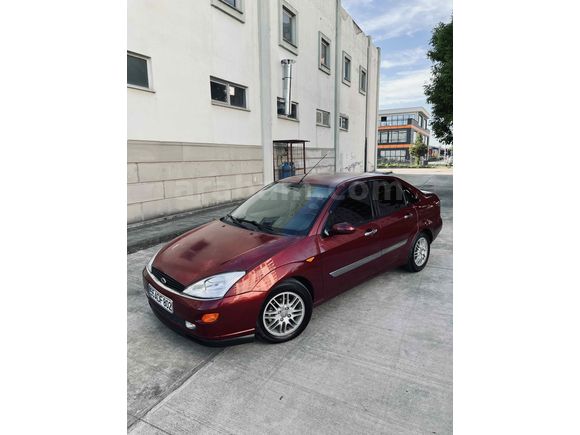 Sahibinden Ford Focus 1.6 Ghia 2001 Model 