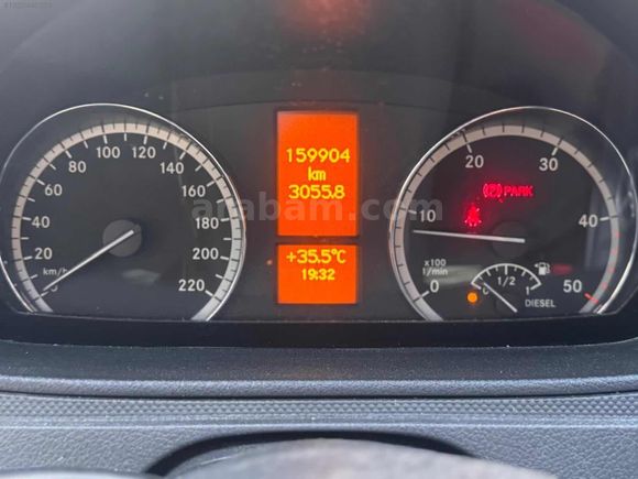 159.000 km de OTOMOBİL RUHSATLI 8+1 113CDI VİTO