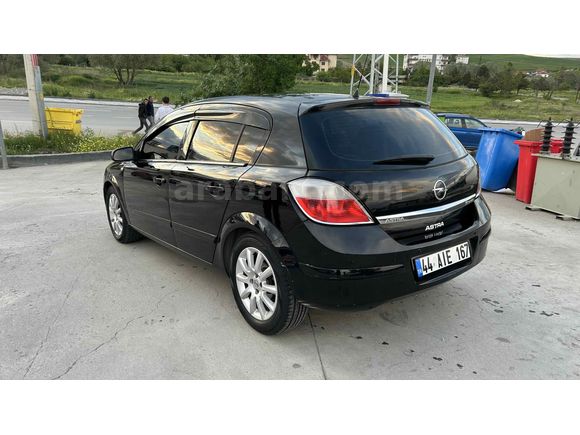 Sahibinden Opel Astra 1.6 Enjoy 2006 Model  207.000 km Siyah