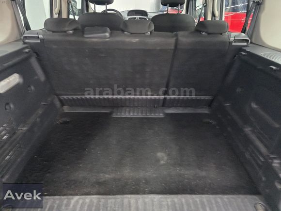 AVEK OTOMOTİVDEN ORJİNAL 2018 RENAULT KANGOO MULTIX TOUCH