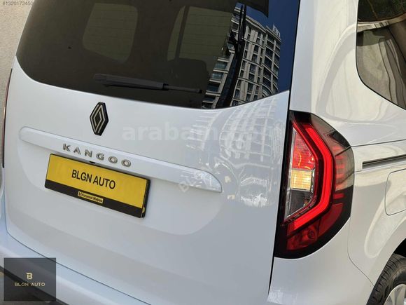 2024 RENAULT KANGOO MULTİX 1.3 TCe İCONİC OTMTK HATASIZ SERV BAK