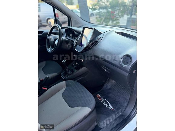 KALE'DEN 2023 MODEL HATASIZ FORD COURİER ECOBLUE DELUXE 63 KM