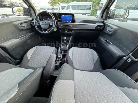 2024 FORD COURİER TİTANİUM PAKET 49 BİNDE HATASIZ BOYASIZ