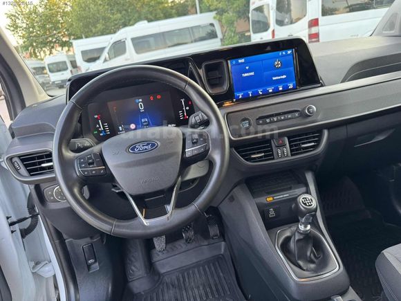 2024 FORD COURİER TİTANİUM PAKET 49 BİNDE HATASIZ BOYASIZ