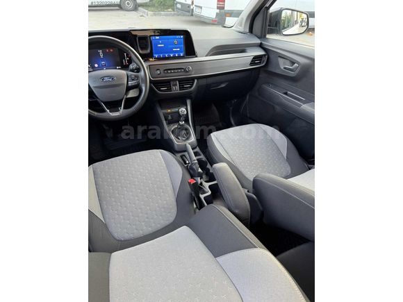 2024 FORD COURİER TİTANİUM PAKET 49 BİNDE HATASIZ BOYASIZ