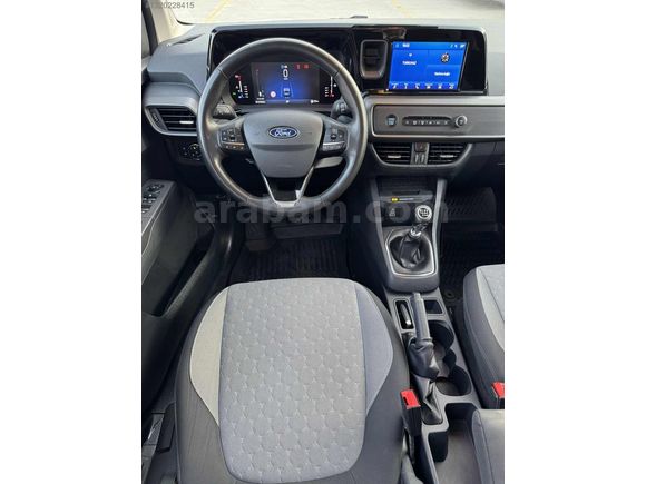 2024 FORD COURİER TİTANİUM PAKET 49 BİNDE HATASIZ BOYASIZ