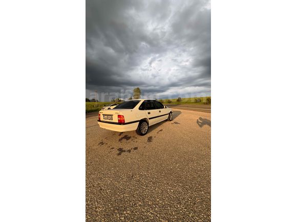 Sahibinden Opel Vectra 1.8 GL 1991 Model 