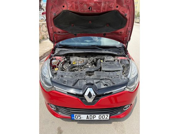 Sahibinden Renault Clio 0.9 TCe Touch 2013 Model  144.000 km Kırmızı