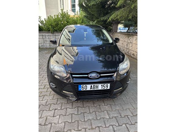 Sahibinden Ford Focus 1.6 TDCi Titanium 2014 Model  154.000 km Siyah