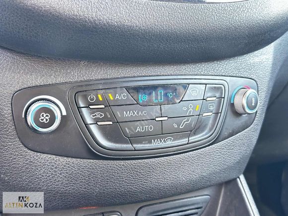 2020 FORD COURİER TİTANİUM 59.000 KM GERİ GÖRÜŞ KAMERASI.