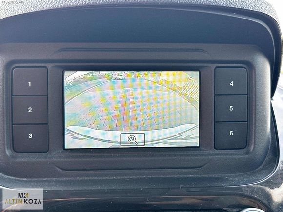 2020 FORD COURİER TİTANİUM 59.000 KM GERİ GÖRÜŞ KAMERASI.