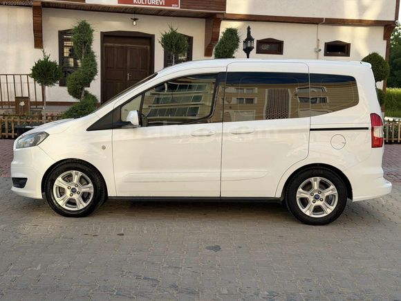 2017 FORD TOURNEO COURIER 1.5 TDCI DELUXE
