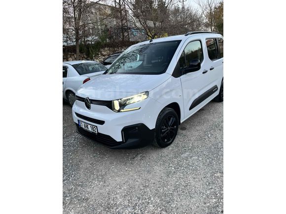 Sahibinden Citroen Berlingo 1.5 BlueHDI Max 2025 Model 
