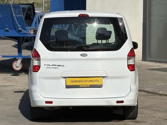 2022 MODEL DELUXE FULL YET SERVİS BAKIMLI ÇOK TEMİZ COURİER