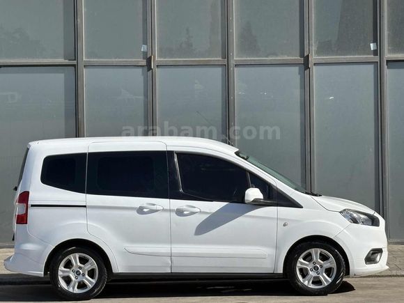 2022 MODEL DELUXE FULL YET SERVİS BAKIMLI ÇOK TEMİZ COURİER