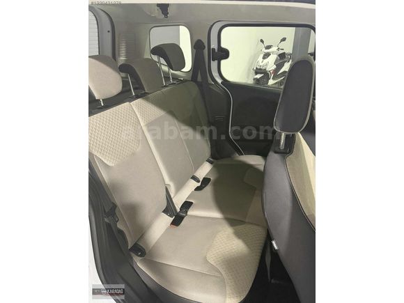 2022 COURİER OTOMOBİL TITANIUM