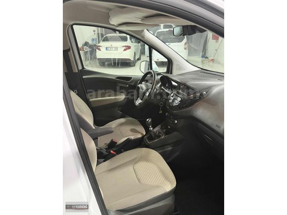 2022 COURİER OTOMOBİL TITANIUM