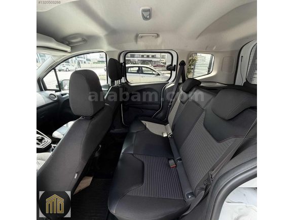 38.000 Km Tourneo Courier 1.5 TDCI Titanium Plus