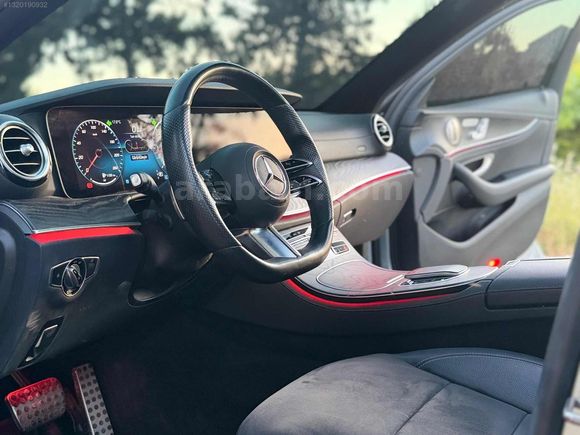E200 D AMG CAM TAVAN VAKUM BRUMESTAR ELK BAGAJ 105 KM'DE