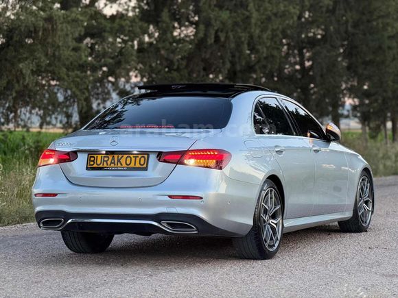 E200 D AMG CAM TAVAN VAKUM BRUMESTAR ELK BAGAJ 105 KM'DE