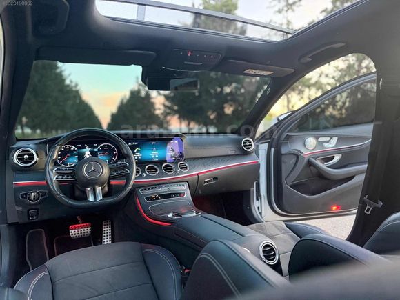 E200 D AMG CAM TAVAN VAKUM BRUMESTAR ELK BAGAJ 105 KM'DE