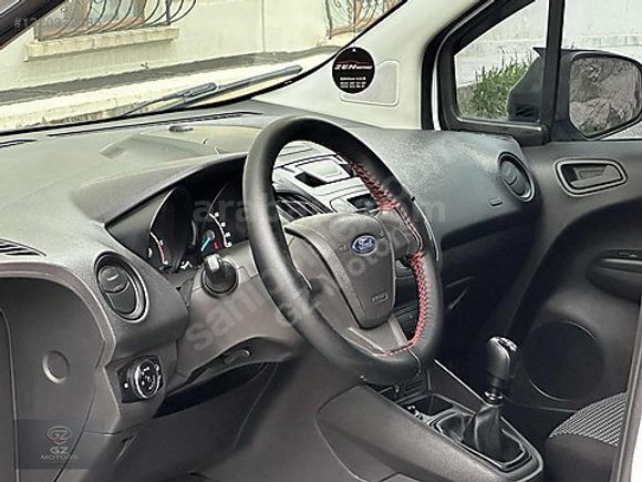 2022 MODEL FORD COURİER 1,5 TDCİ TREND DEĞİŞENSİZ 120 BİN KM DE