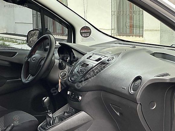 2022 MODEL FORD COURİER 1,5 TDCİ TREND DEĞİŞENSİZ 120 BİN KM DE