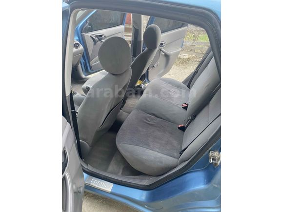 Sahibinden Ford Focus 1.6 Ambiente 2000 Model 