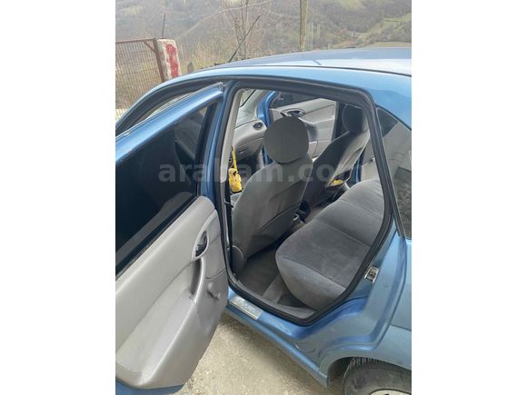 Sahibinden Ford Focus 1.6 Ambiente 2000 Model 