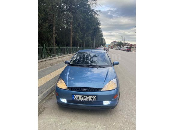 Sahibinden Ford Focus 1.6 Ambiente 2000 Model 