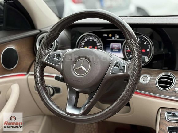 2018 E220dExclusive+CamTavan+ÇiftHafıza+Isıtma+Ambians HATASIZ
