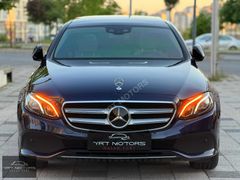 YRT | 60 BİN KM DE BOYASIZ ÖZEL SİPARİŞ E220d DİSTRONİC Ş.TAKİP
