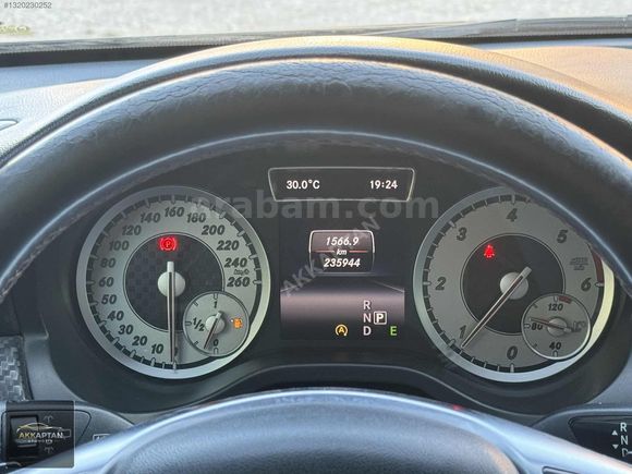 MERCEDES-BENZ A180 DEĞİŞENSİZ STYLE