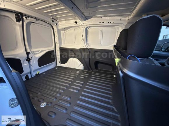 2024 OPEL COMBO CARGO 1.5 D EDİTİON 102HP HATASIZ BOYASIZ %20KDV