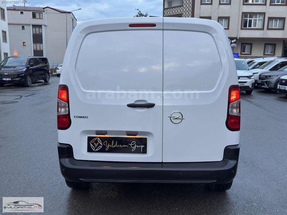2024 OPEL COMBO CARGO 1.5 D EDİTİON 102HP HATASIZ BOYASIZ %20KDV