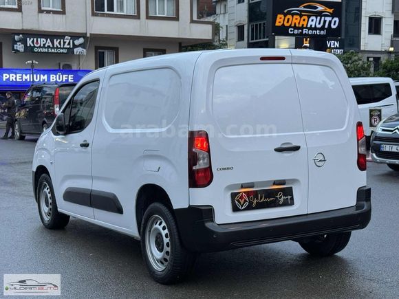 2024 OPEL COMBO CARGO 1.5 D EDİTİON 102HP HATASIZ BOYASIZ %20KDV