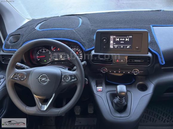 2024 OPEL COMBO CARGO 1.5 D EDİTİON 102HP HATASIZ BOYASIZ %20KDV
