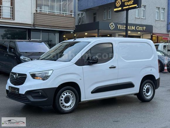 2024 OPEL COMBO CARGO 1.5 D EDİTİON 102HP HATASIZ BOYASIZ %20KDV
