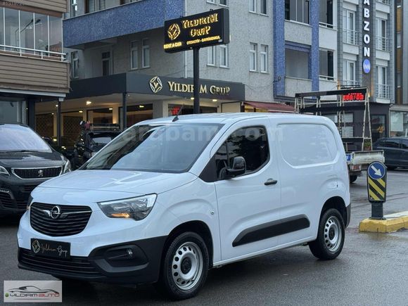 2024 OPEL COMBO CARGO 1.5 D EDİTİON 102HP HATASIZ BOYASIZ %20KDV