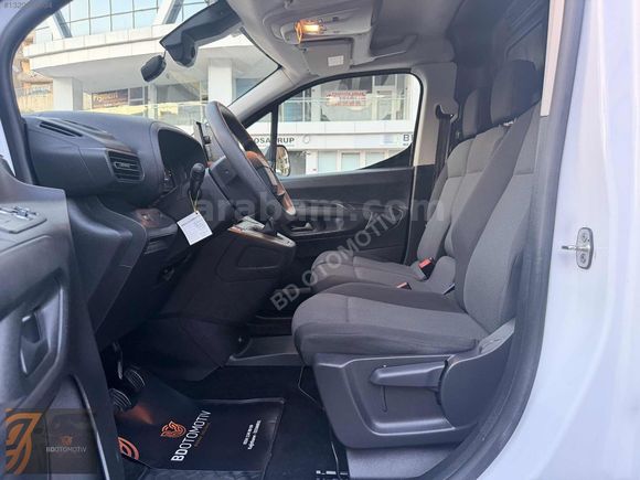 BOYASIZ 2024 OPEL COMBO CARGO 1.5 EDITION 2+1 45.000KM